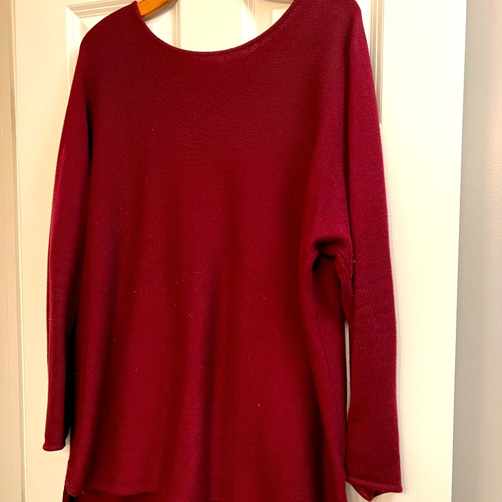Michael Kors Long Sleeved Tunic Sweater in Maroon